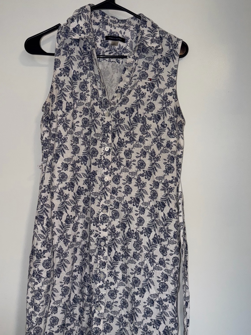Tommy Hilfiger White Dress Top with Navy Floral Print